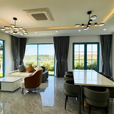 Holiday Villa Novaworld Phan Thiet Exterior photo