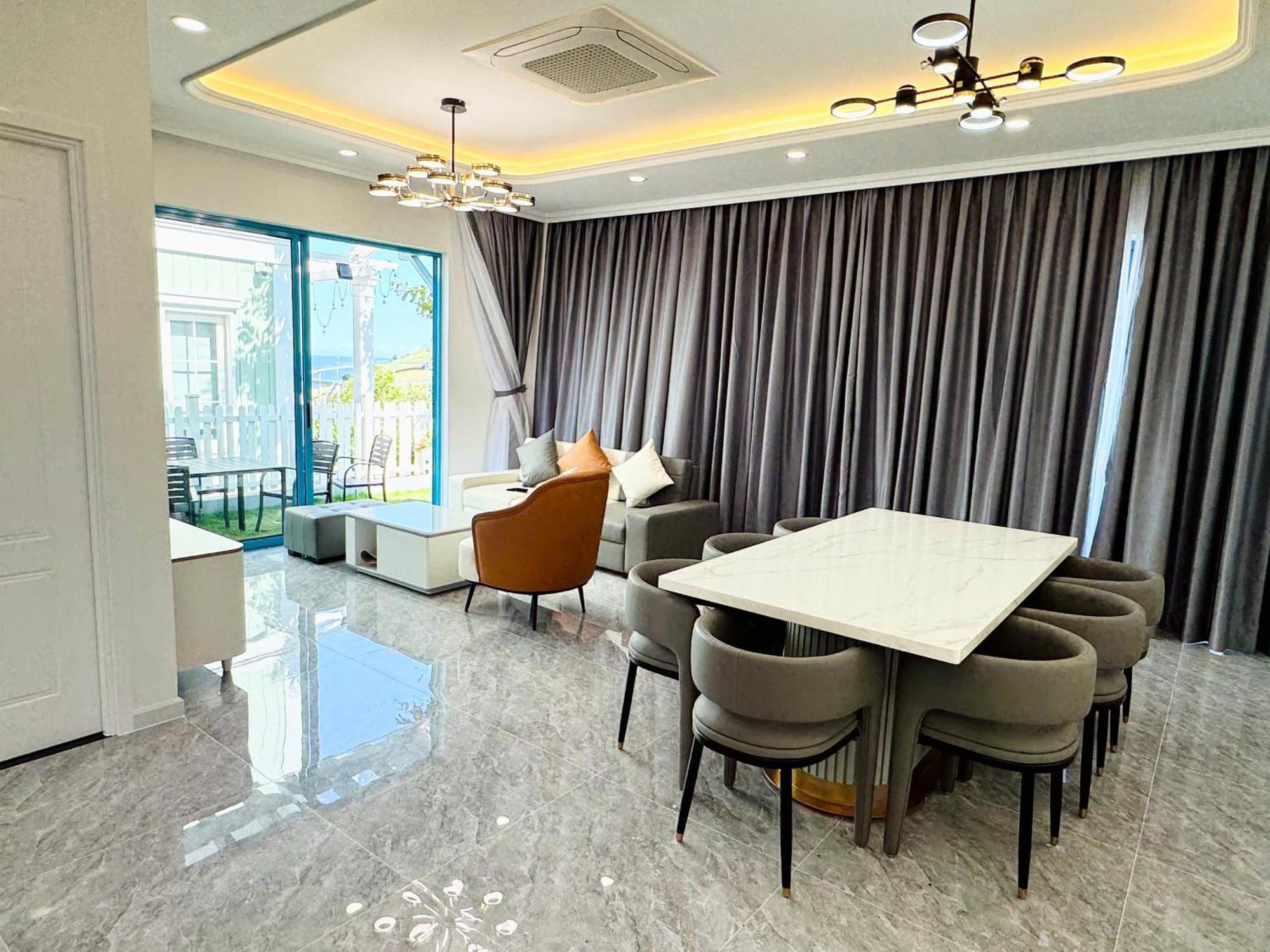 Novaworld Villa
